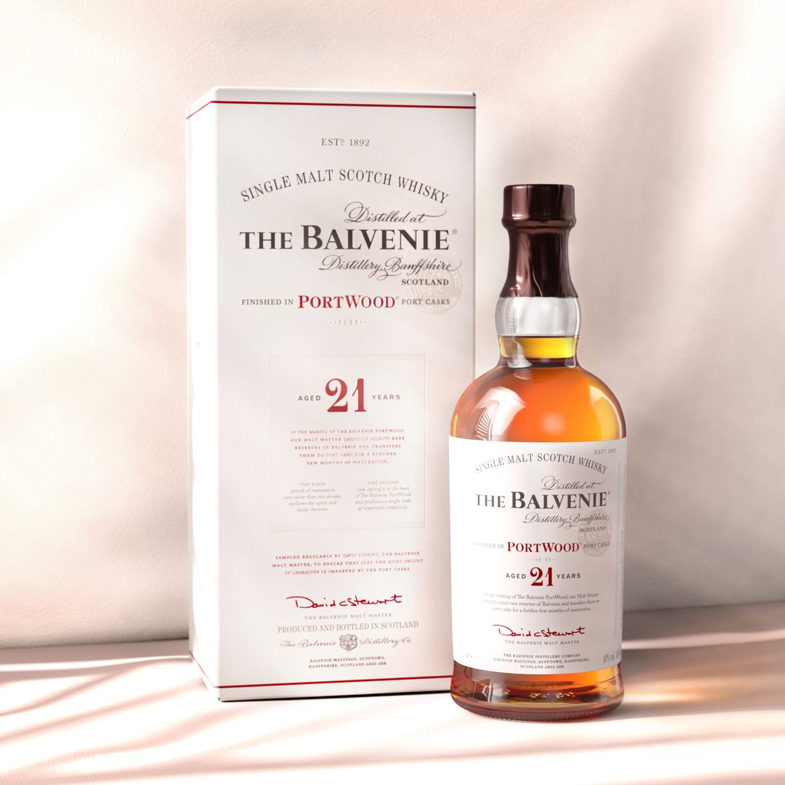 balvenie portwood 21yo lifestyle shot